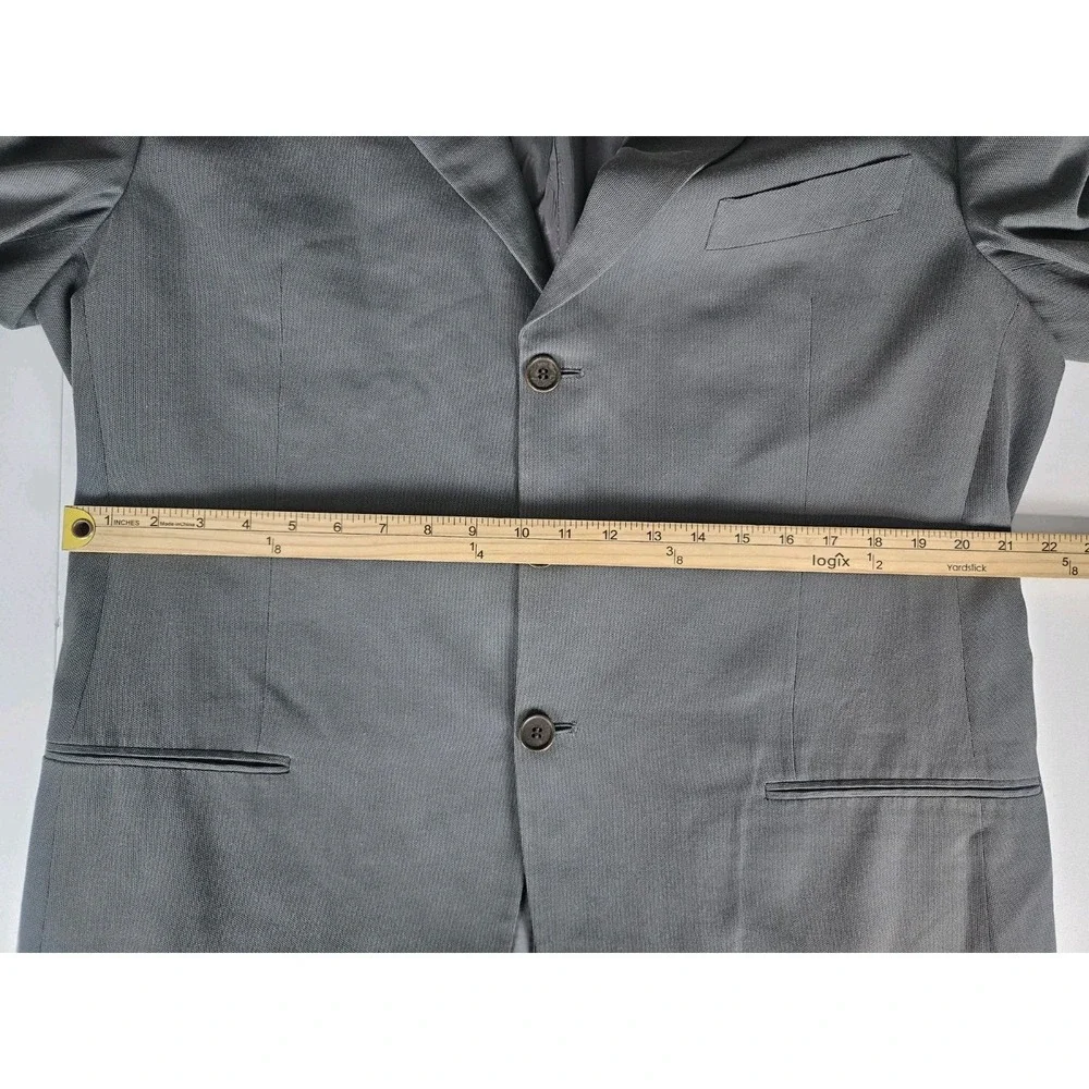 Giorgio Armani Le Collezioni Men's Grey Three Button Blazer 46R